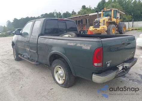 2001 Ford F-150 Lariat/Xl/Xlt z USA, uszkodzony, nr VIN 1FTRX18LX1NB54596